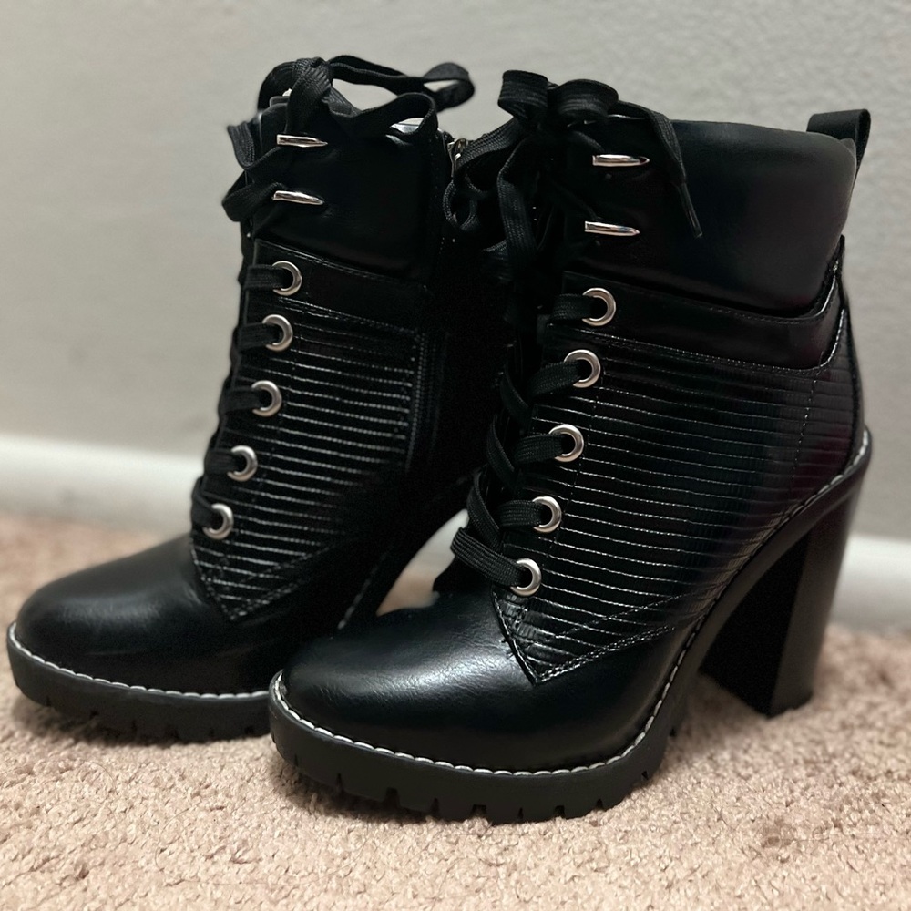 BGBG Booties